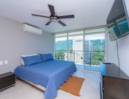 Foto 5 de Exclusivo Departamento con Terraza y Vista al Mar en Bay View Grand Residencial